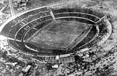 (1930) 1e Coupe du Monde en Uruguay