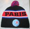 Bonnet pompon Paris